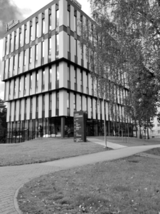 Sütiste tee 17/1 Plastikakirurg Dr. Sellend